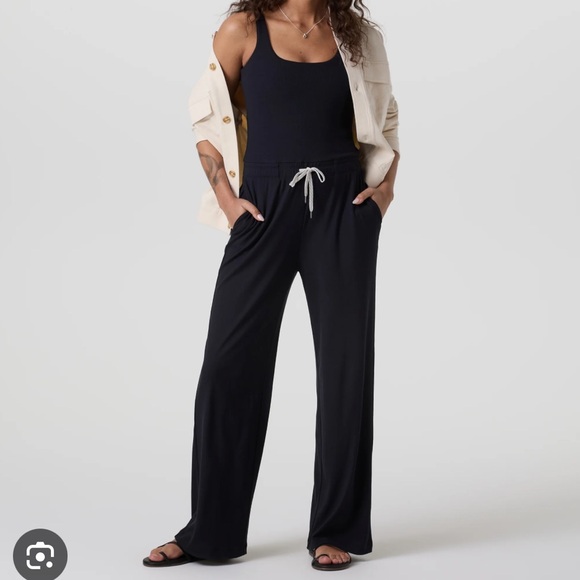 Vuori Pants - Vuori Pose Scoop Jumpsuit Size Small